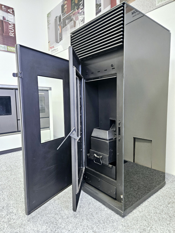 Peletové kachle teplovzdušné TP13 2