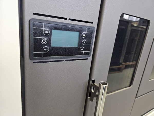 RUMELIA biela sporák na pelety 9KW- teplovzdušné vykurovanie+rozvod 1