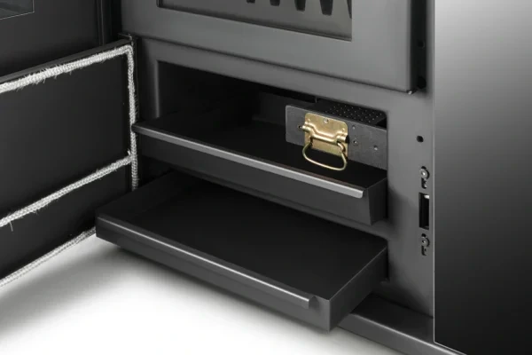 TEBA TP 30F kachle na pelety a drevo s teplovodným výmenníkom 3