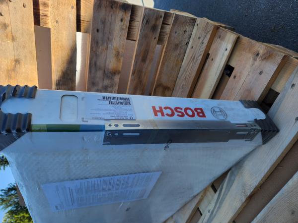Bosch 600x1400mm PKKP doskový radiátor